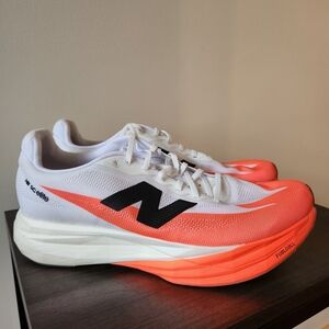 Mens New Balance Fuelcell Supercomp Elite V5 Size 10 Running Shoes